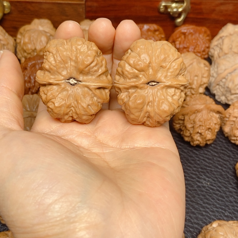 【闪购商品】吊坠文玩核桃@****划蛙蛙37