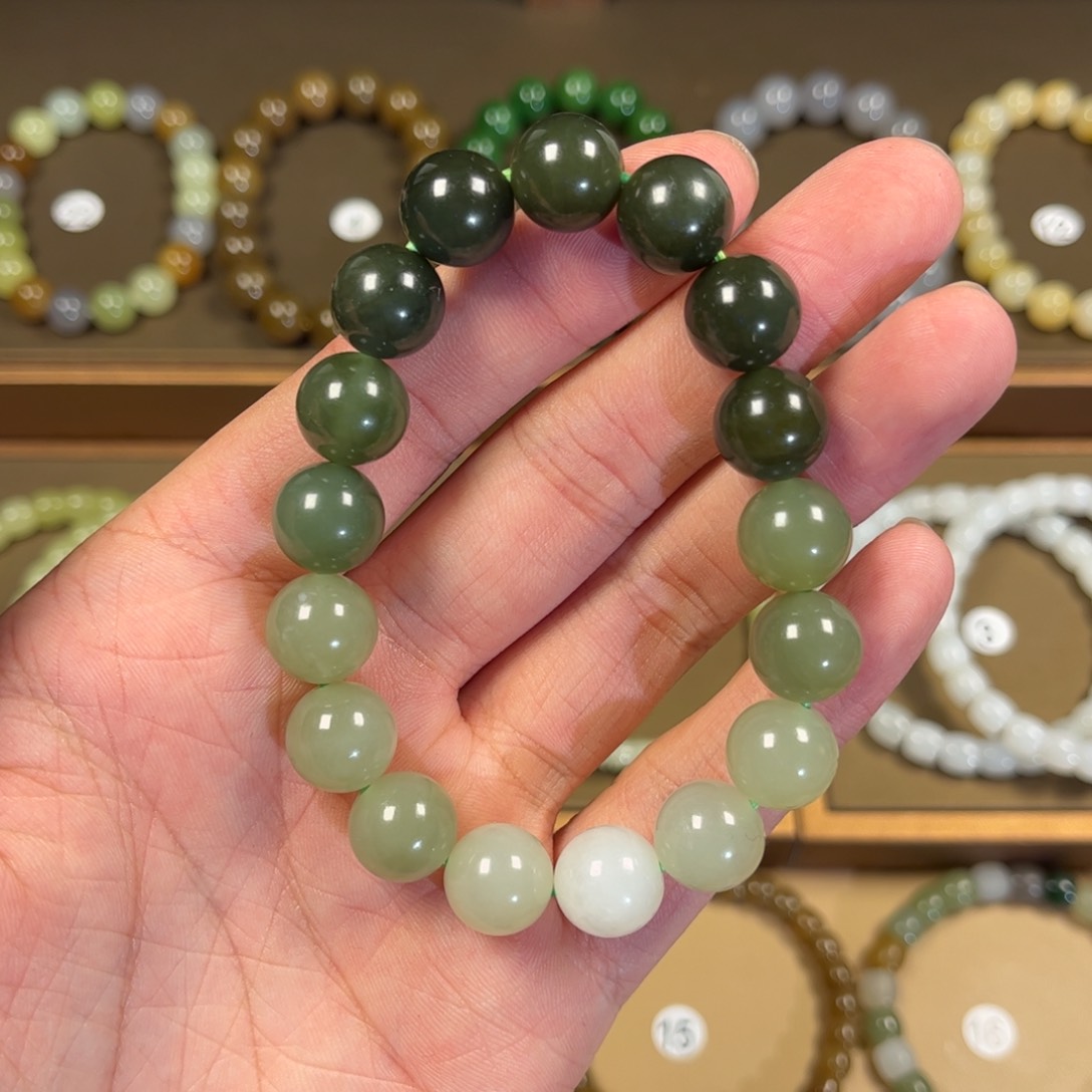 未镶嵌手串和田玉