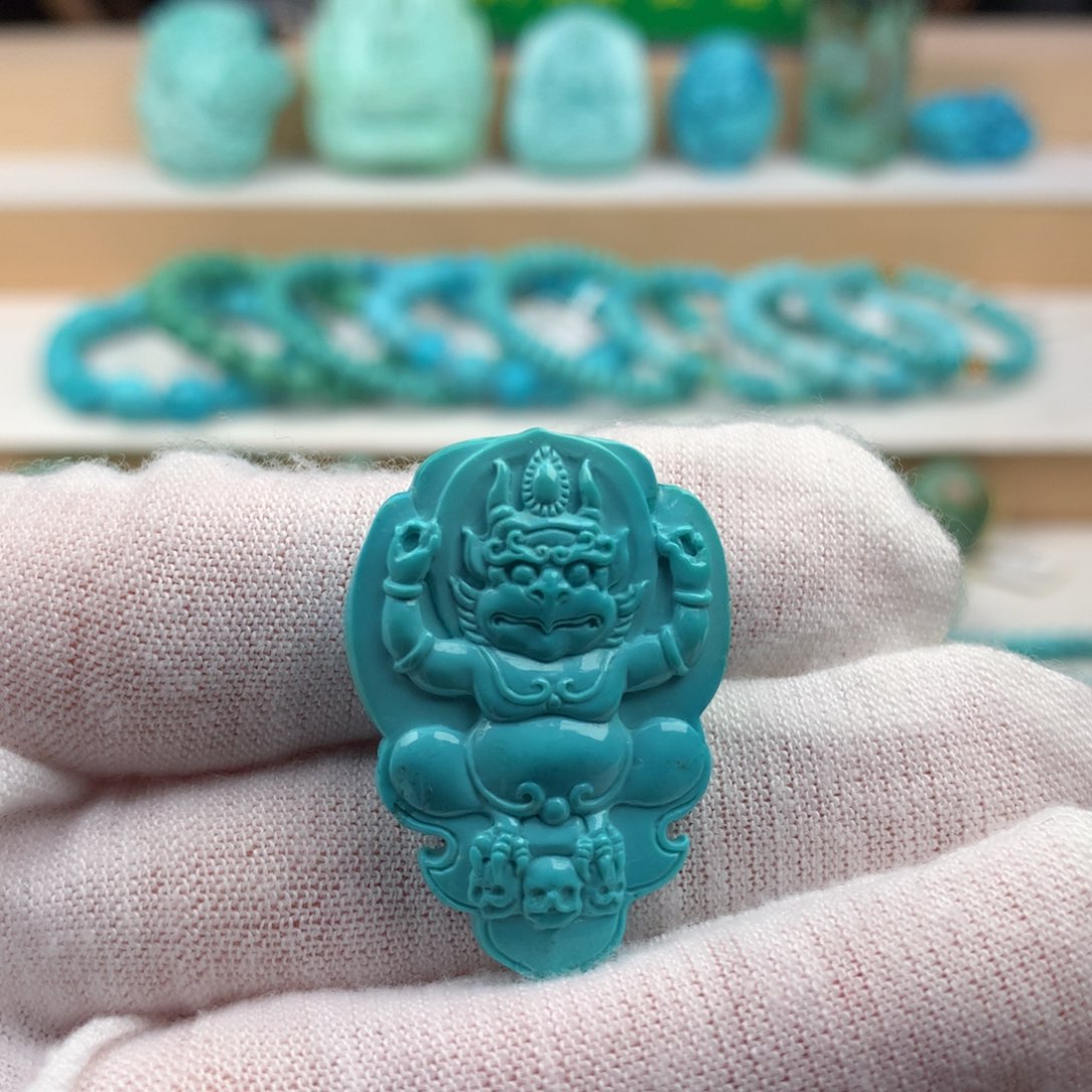 未镶嵌绿松石珠宝奇石