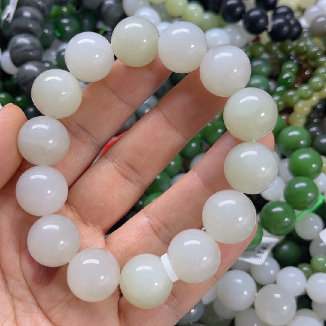 未镶嵌手链和田玉