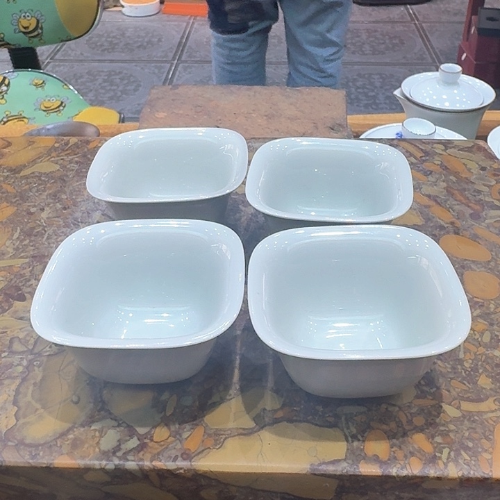 品茗杯四个一组。。品茗