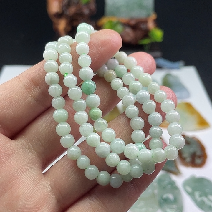 翡翠未镶嵌颈饰随机发