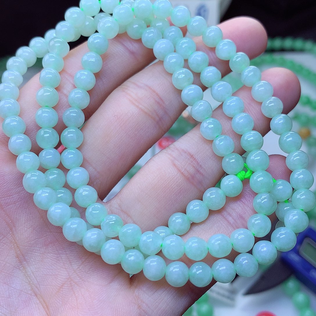 翡翠毛衣链未镶嵌