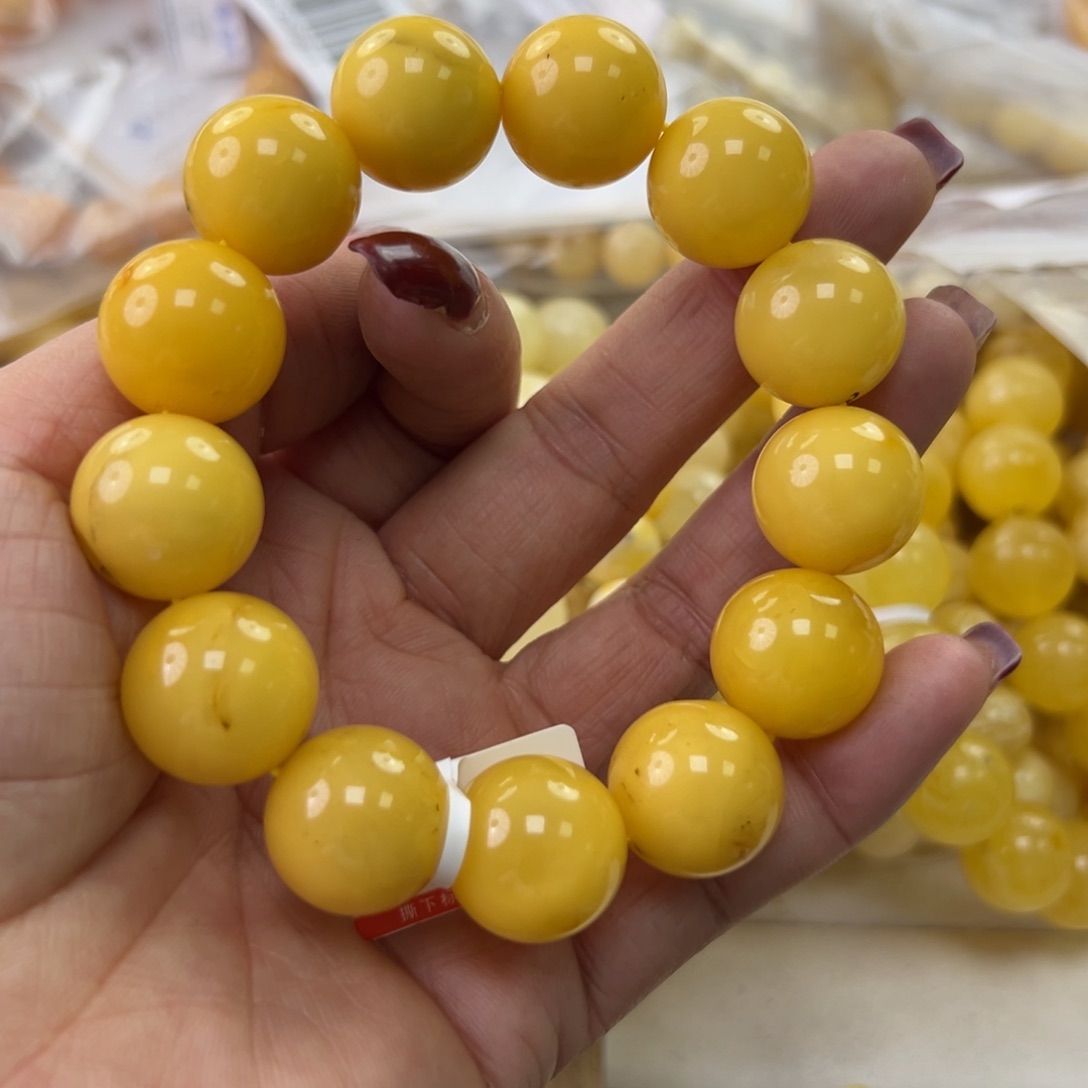 琥珀珠宝奇石未镶嵌