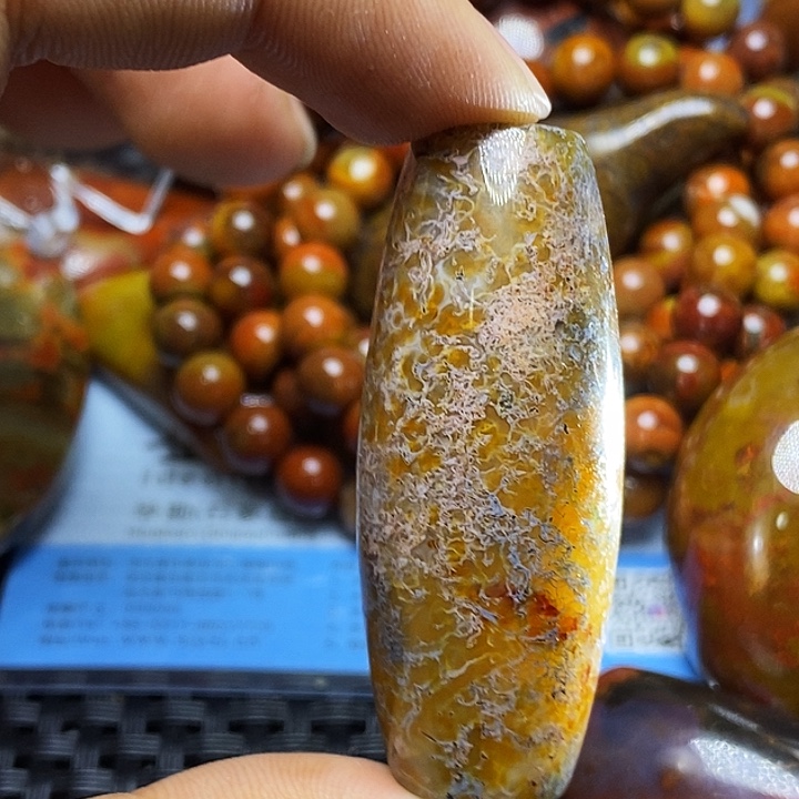 w***h玛瑙/玉髓未镶嵌颈饰