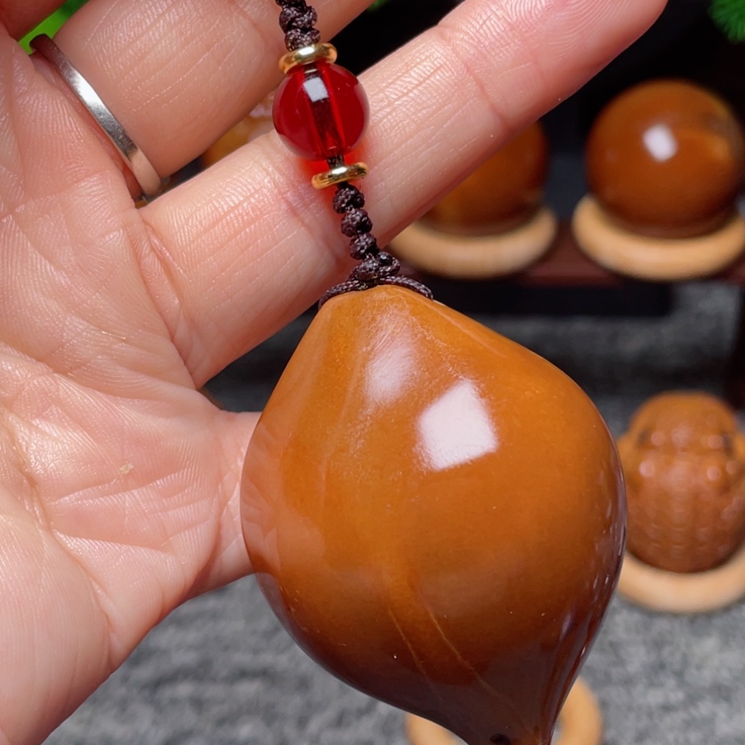 【闪购商品】橄榄核手串/手链40左右长光珠单子手把