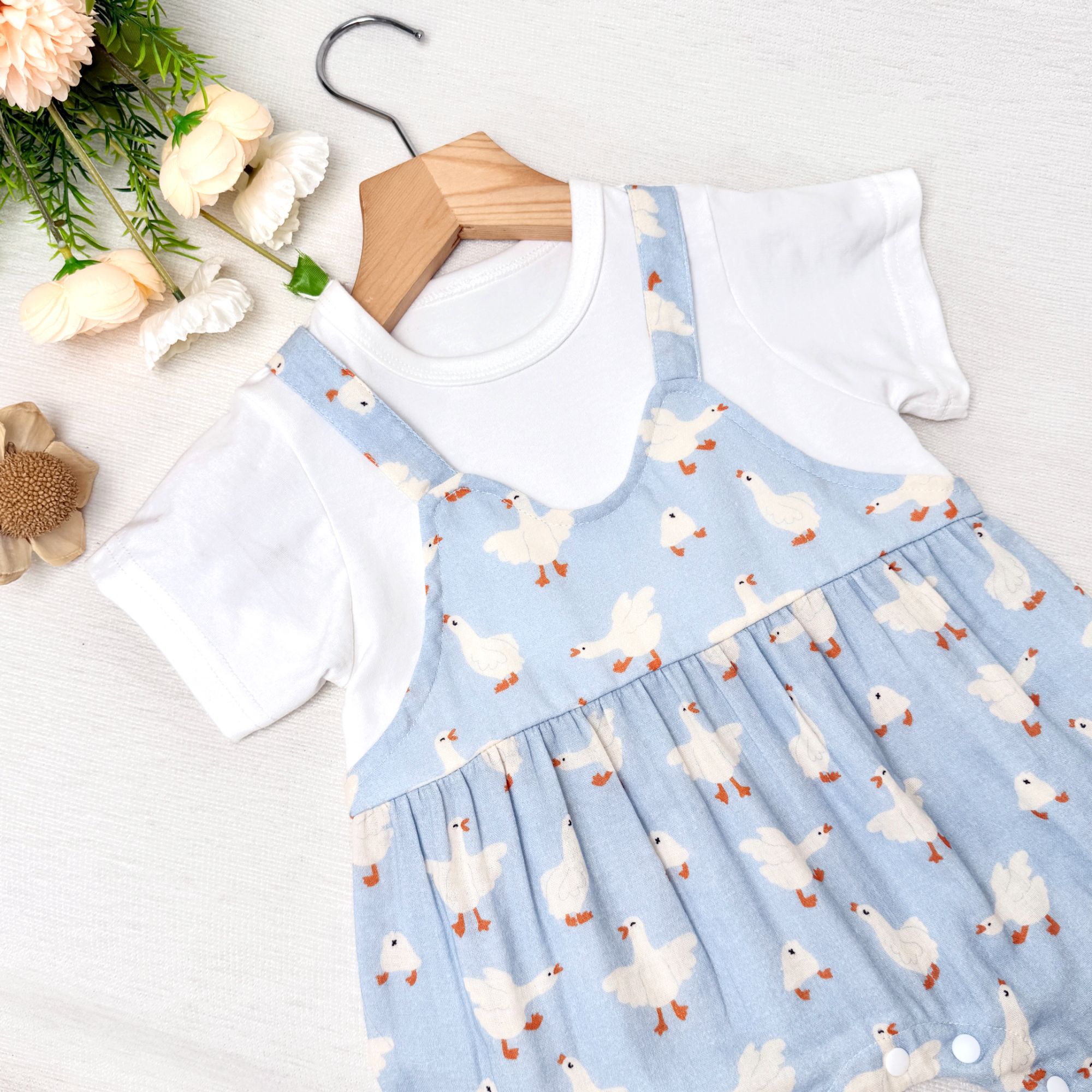 短袖短A类女卡通夏季哈衣背心新生儿男宝0-1岁高档女宝装