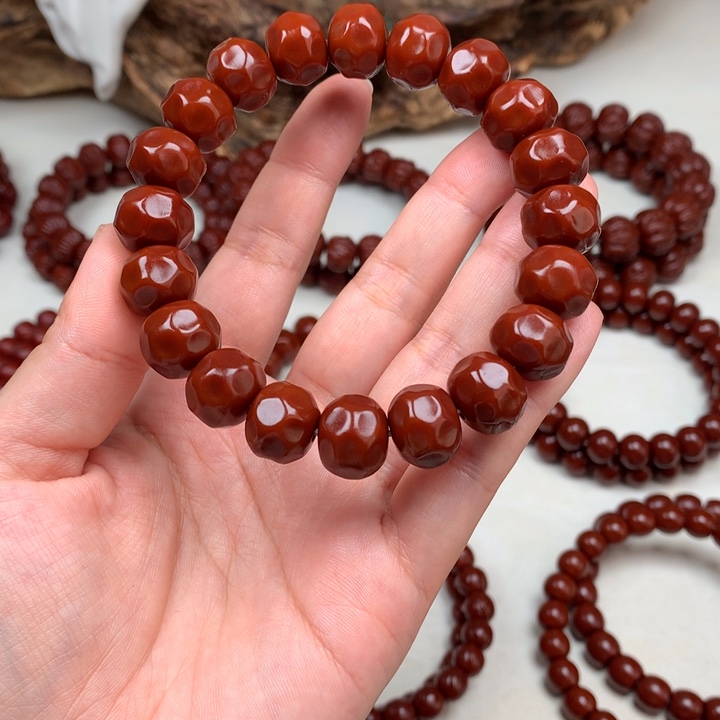 猴头核桃吊坠哈****友奶酪13