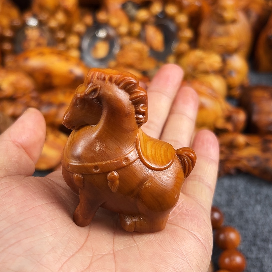 柏木太行崖柏溏心手把件