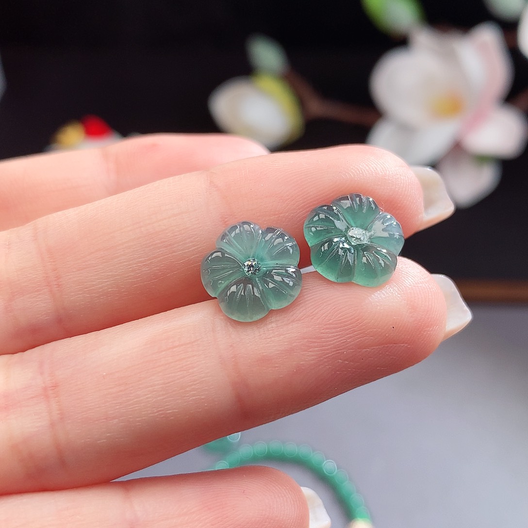 翡翠手镯（圆镯）未镶嵌