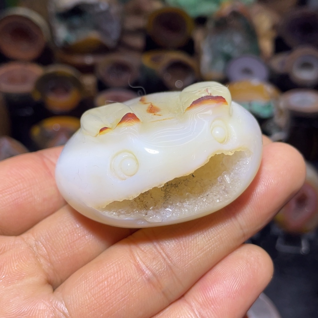 水晶大型摆件未镶嵌