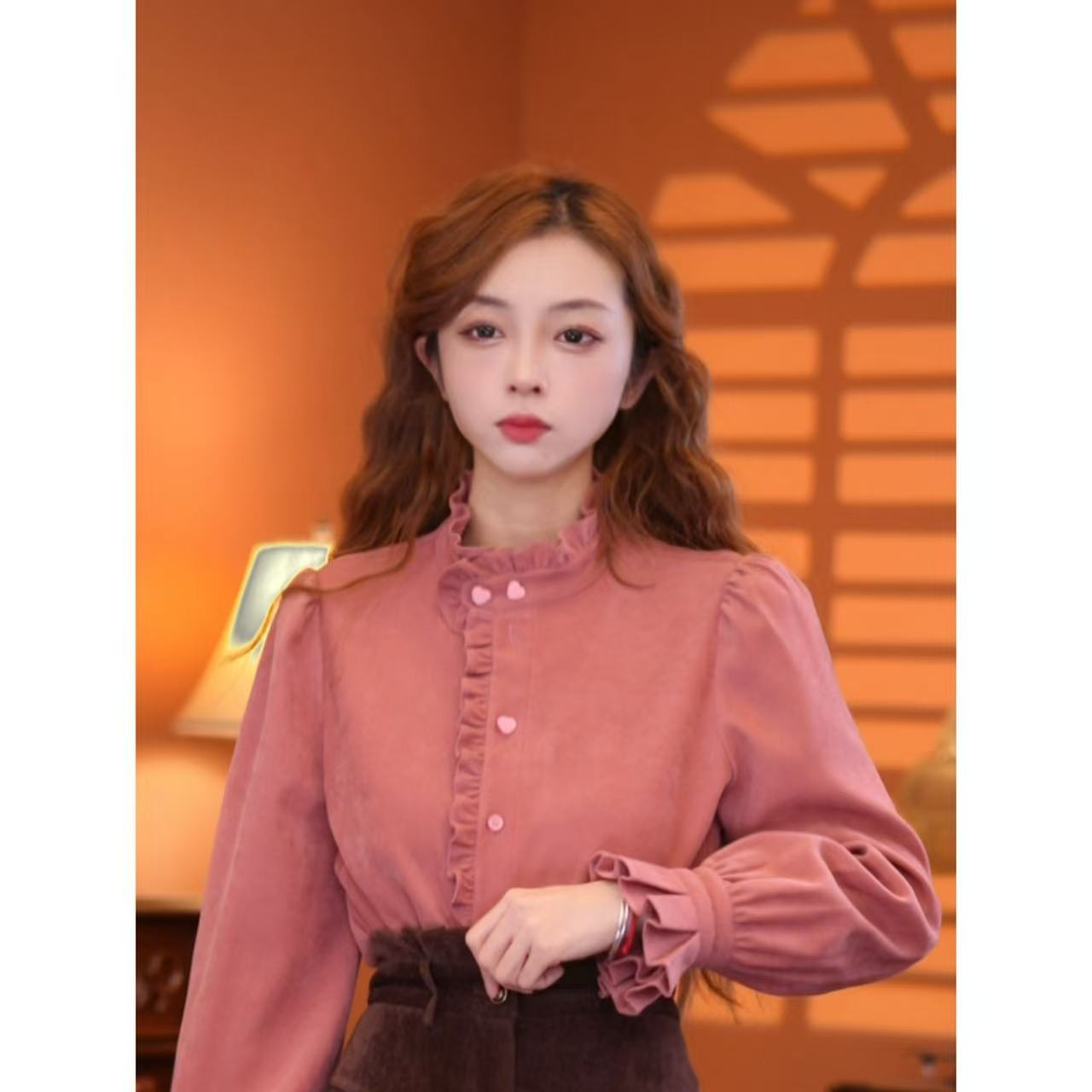 乐乐【一抹爱意】港味复古气质设计感秋冬长袖上衣03457