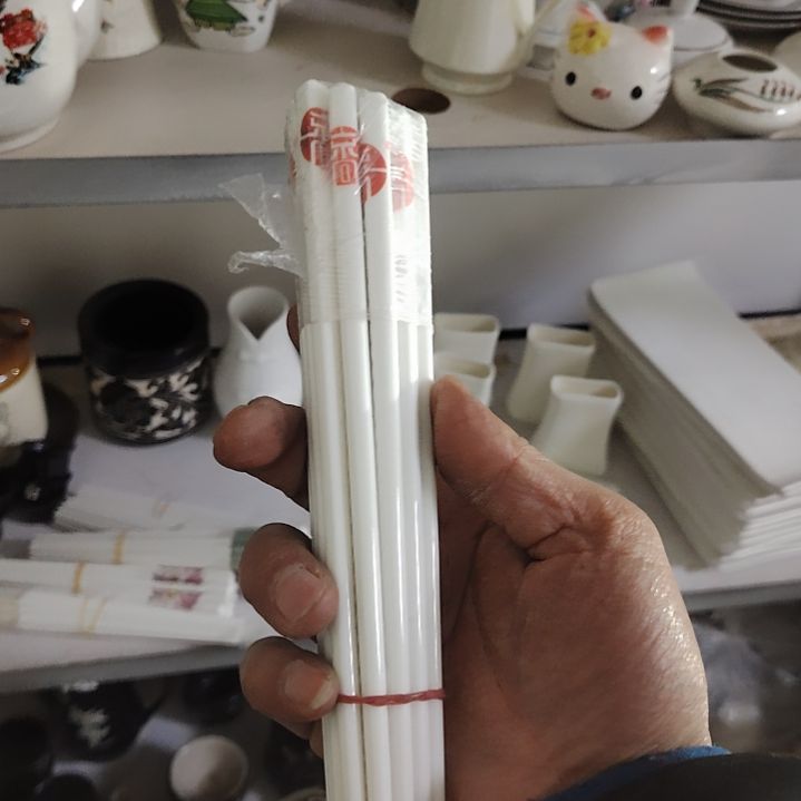 盘陶瓷盘子碗啥都有