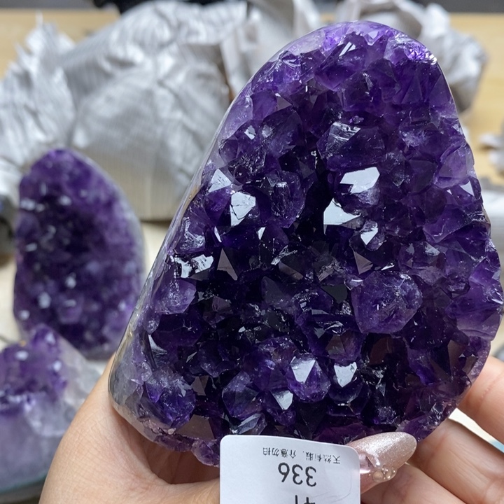 未镶嵌紫晶大型摆件（非配饰）