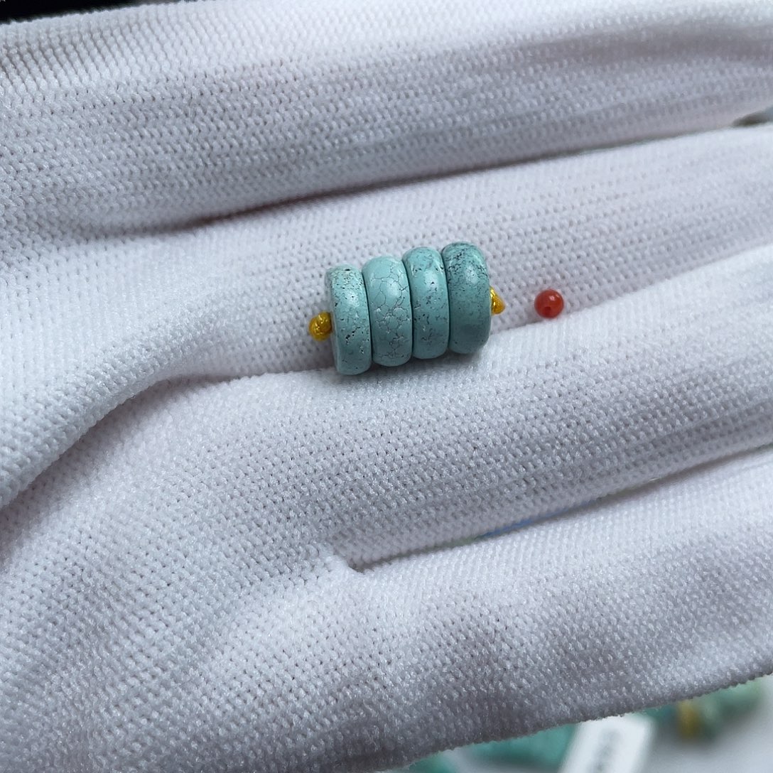 鱼***泪南红玛瑙未镶嵌珠宝奇石