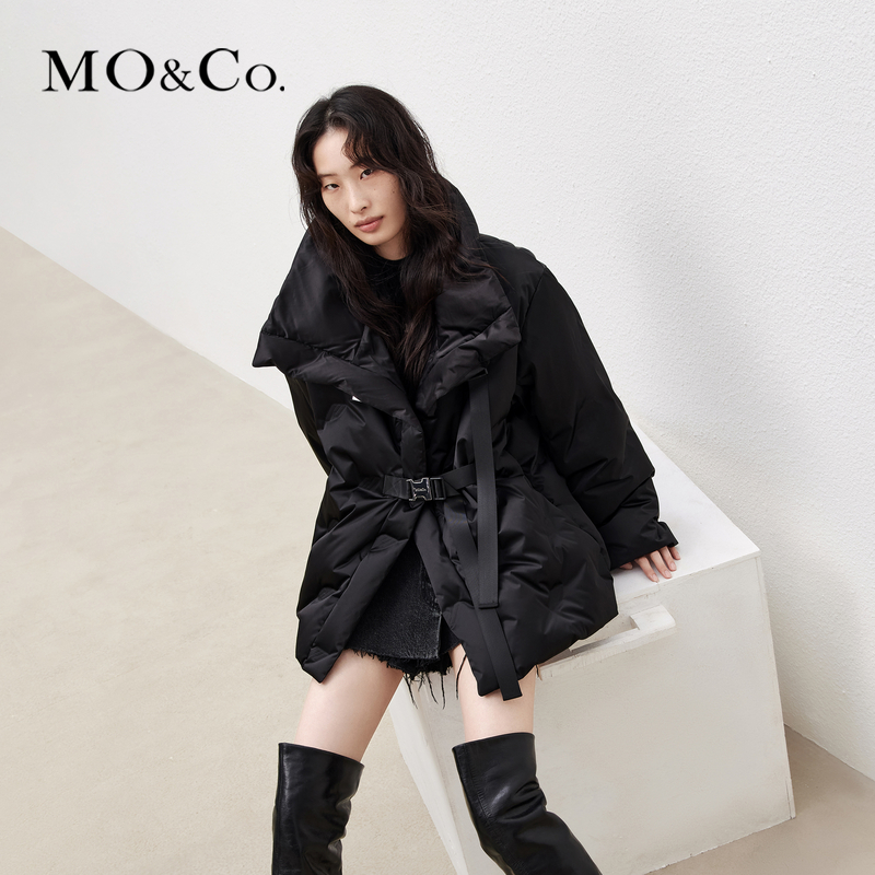 【诗语专属】【防寒】MOCO冬高领时尚羽绒服时尚街头女装MBC4EINT01
