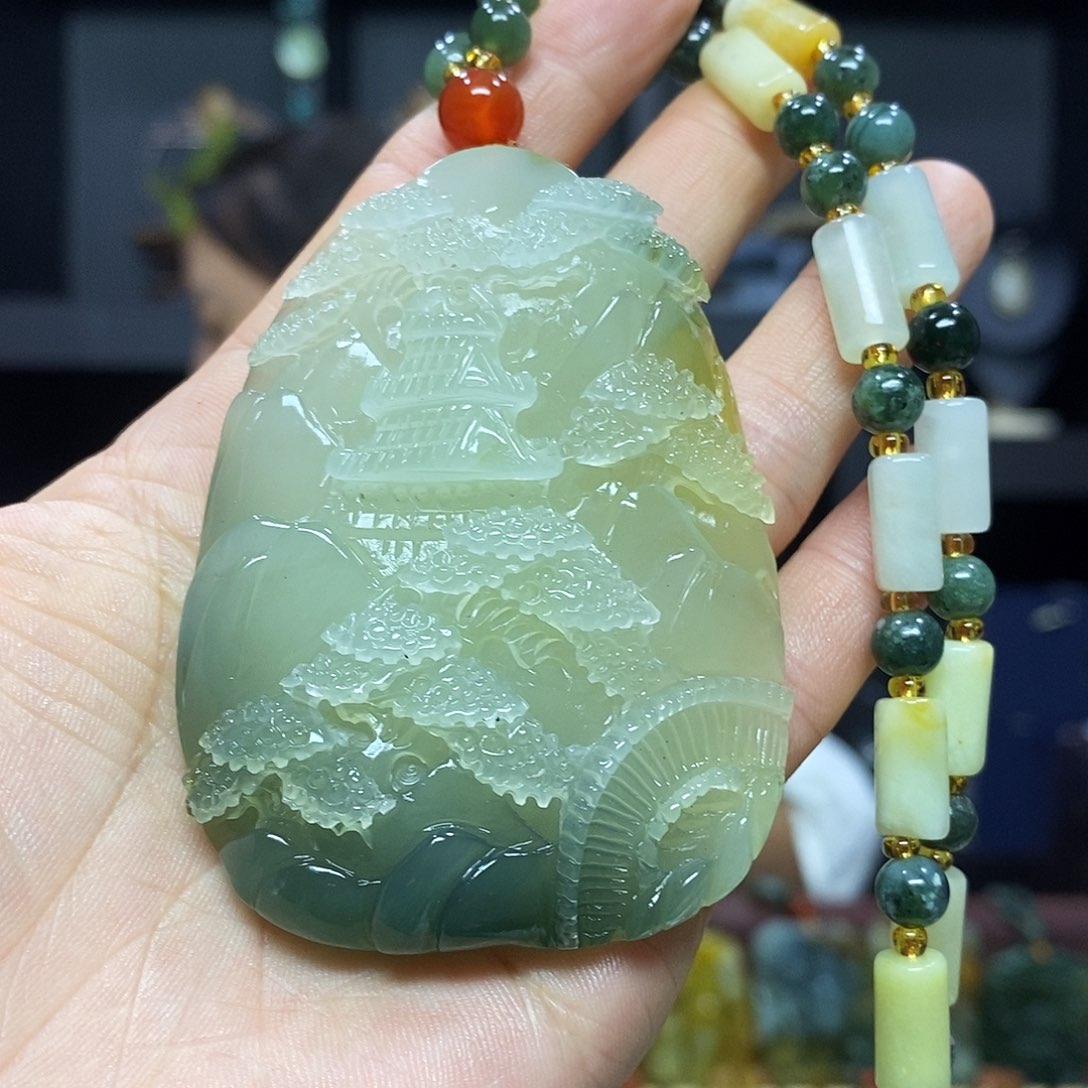 未镶嵌岫玉挂件吊坠