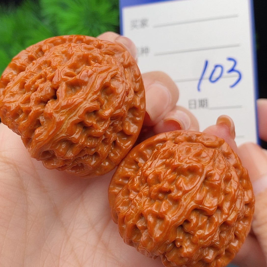 文玩核桃把件41三角白103