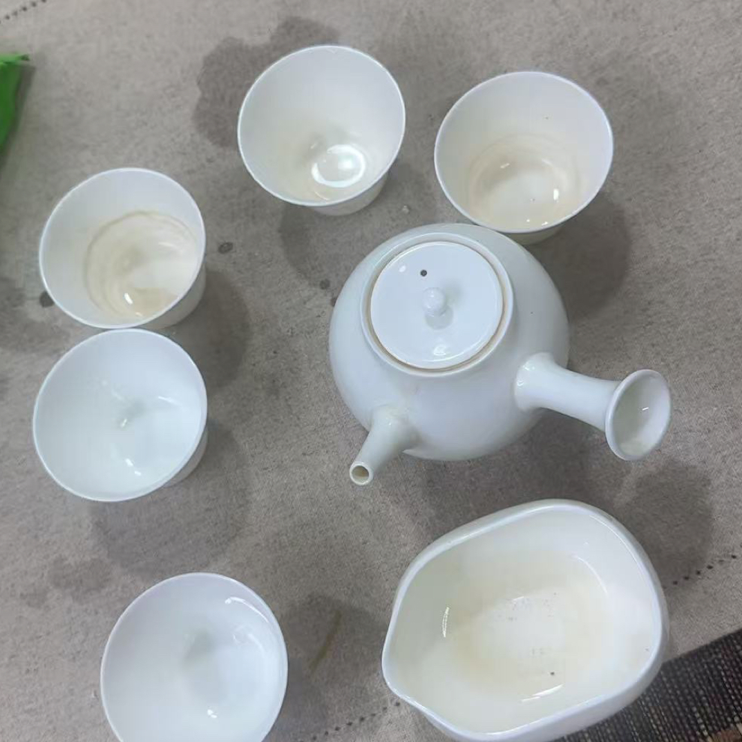 白瓷套杯白瓷套杯