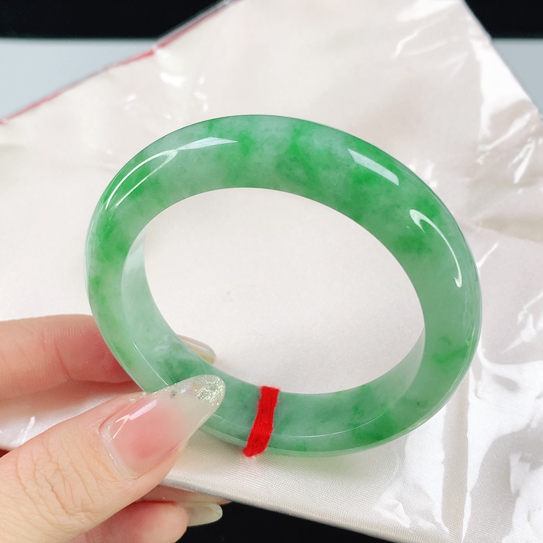 翡翠手镯未镶嵌1059翡翠