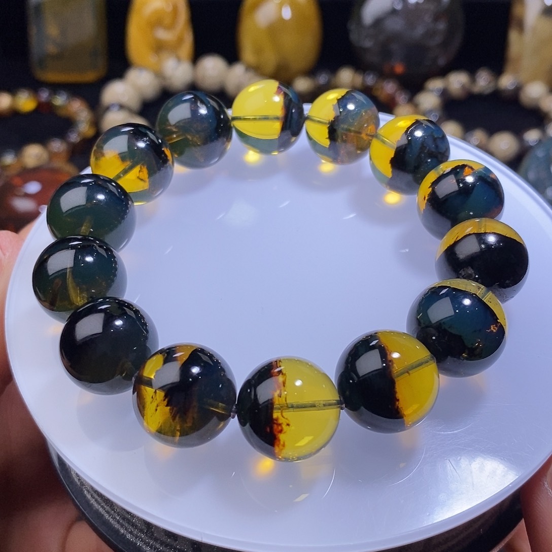 琥珀颈饰未镶嵌狂*