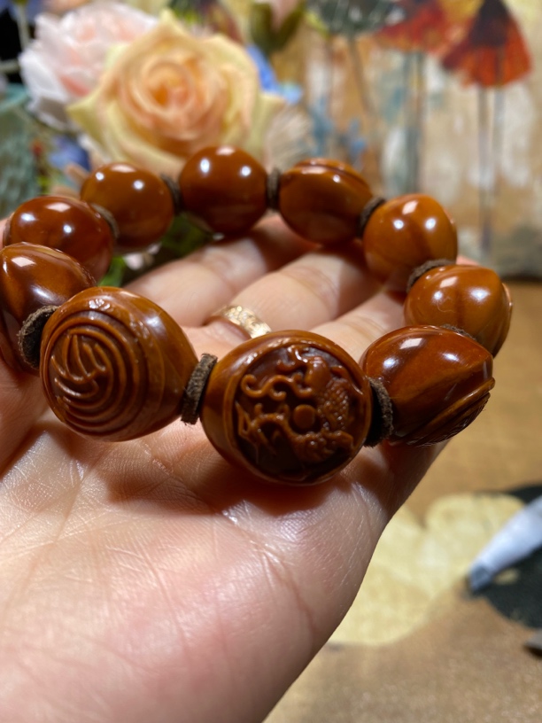 橄榄核四象瓦当，铁核1.95×2.2陶菊英本工