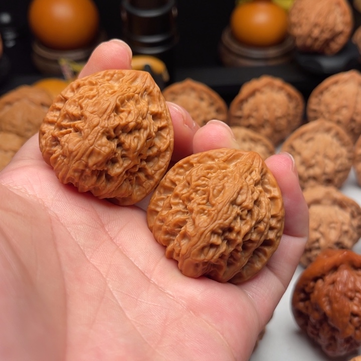 文玩核桃吊坠马蹄