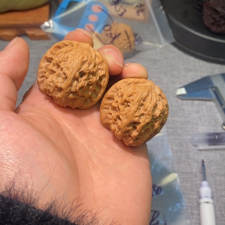 优***肪文玩核桃吊坠bbbb