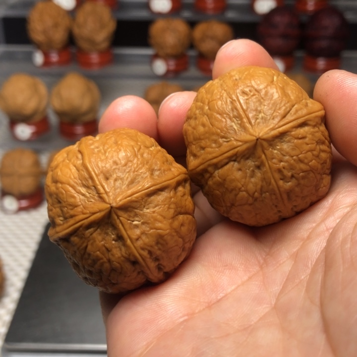 文玩核桃把件24玲珑骰子