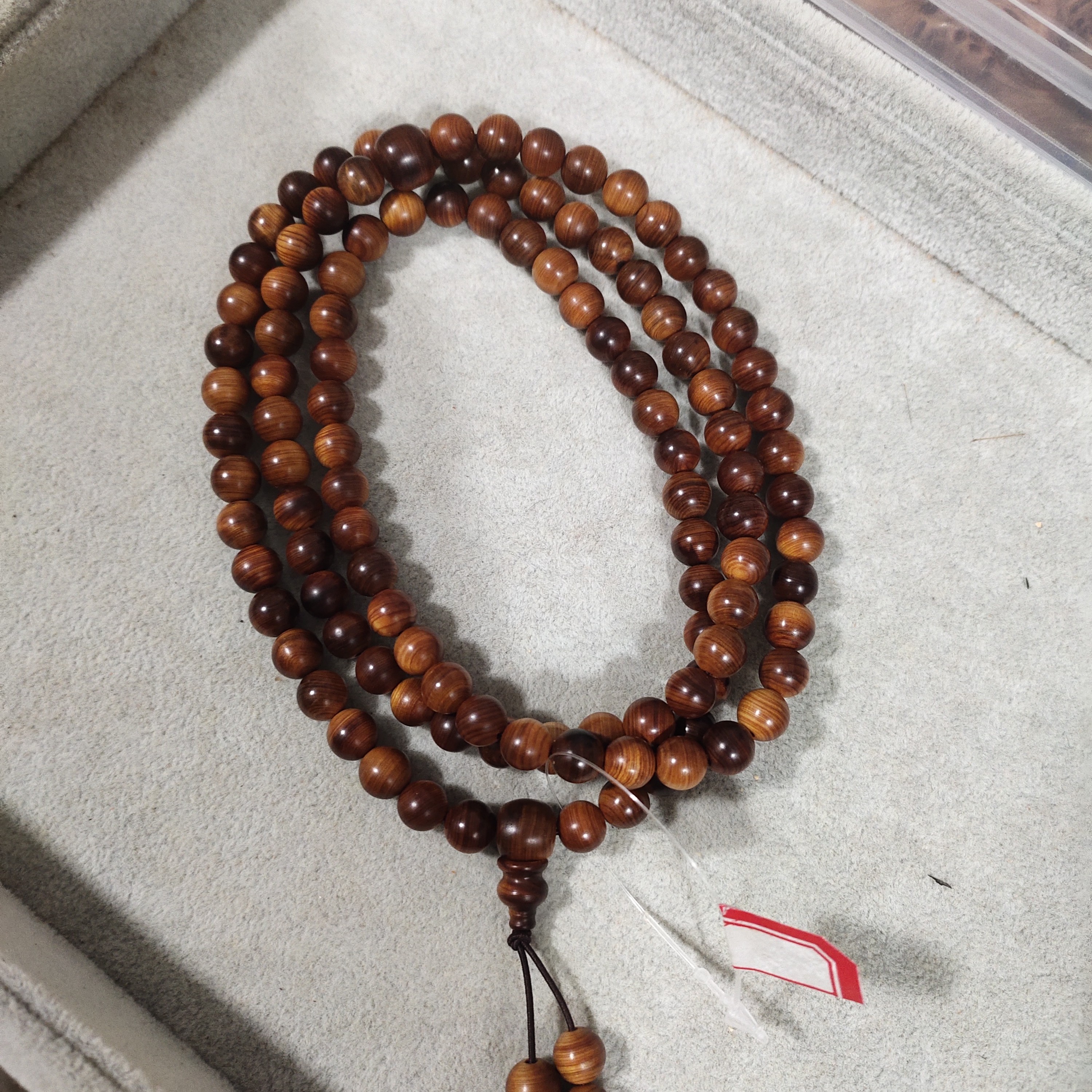 太行崖柏高陈化香料黑油0.8圆珠✖108颗，油性非常好，焦糖奶香味道