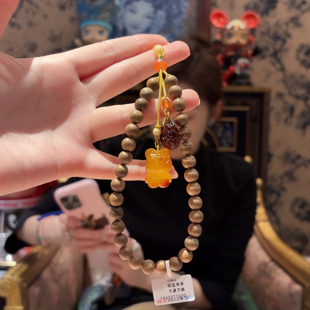 沉香手串挂件加里曼丹