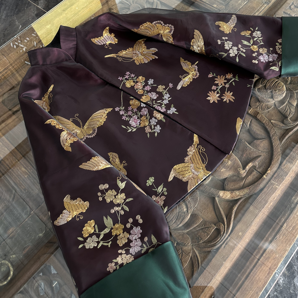 西嫫：手绣非遗外套