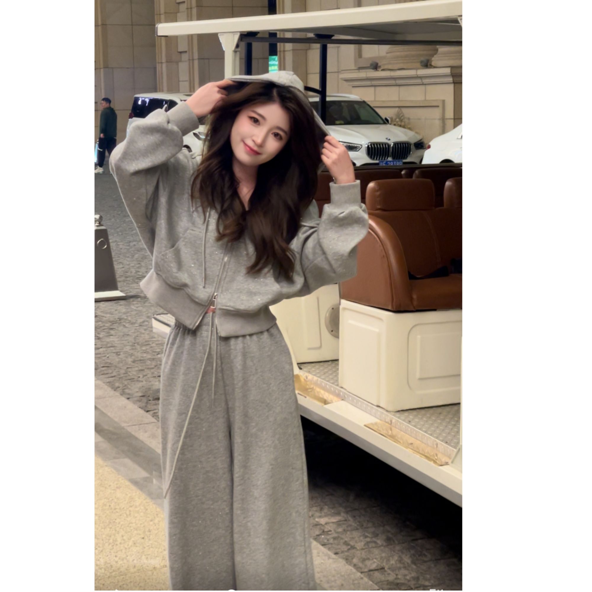 【运补6-8】冰岛流光星空设计连帽卫衣开衫休闲显瘦运动套装时尚女 