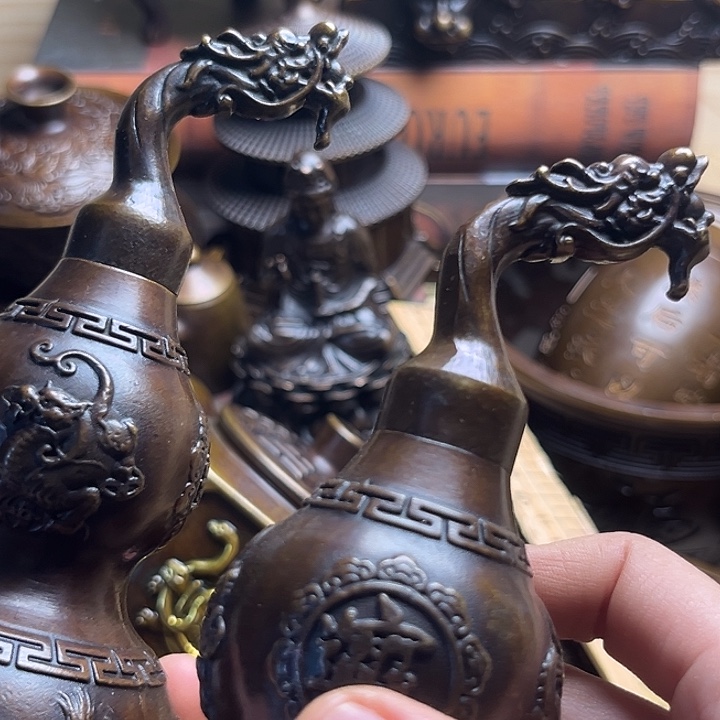 精美铜器，点击下单