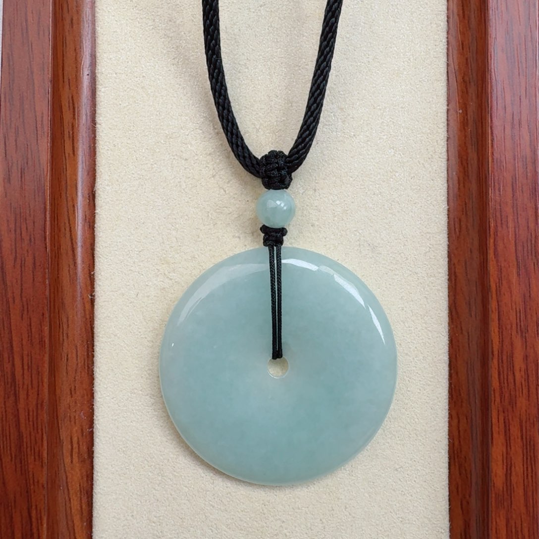 翡翠吊坠(不含链)未镶嵌孤品