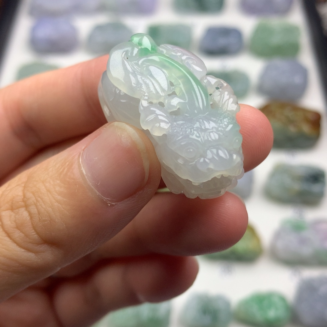 翡翠未镶嵌吊坠(不含链)天然缅甸翡翠貔貅吊坠