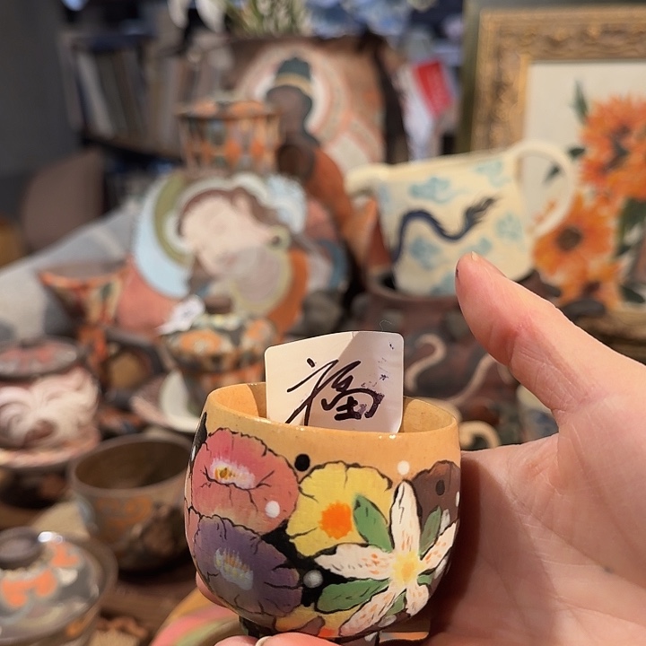 手工制作各种精美陶瓷