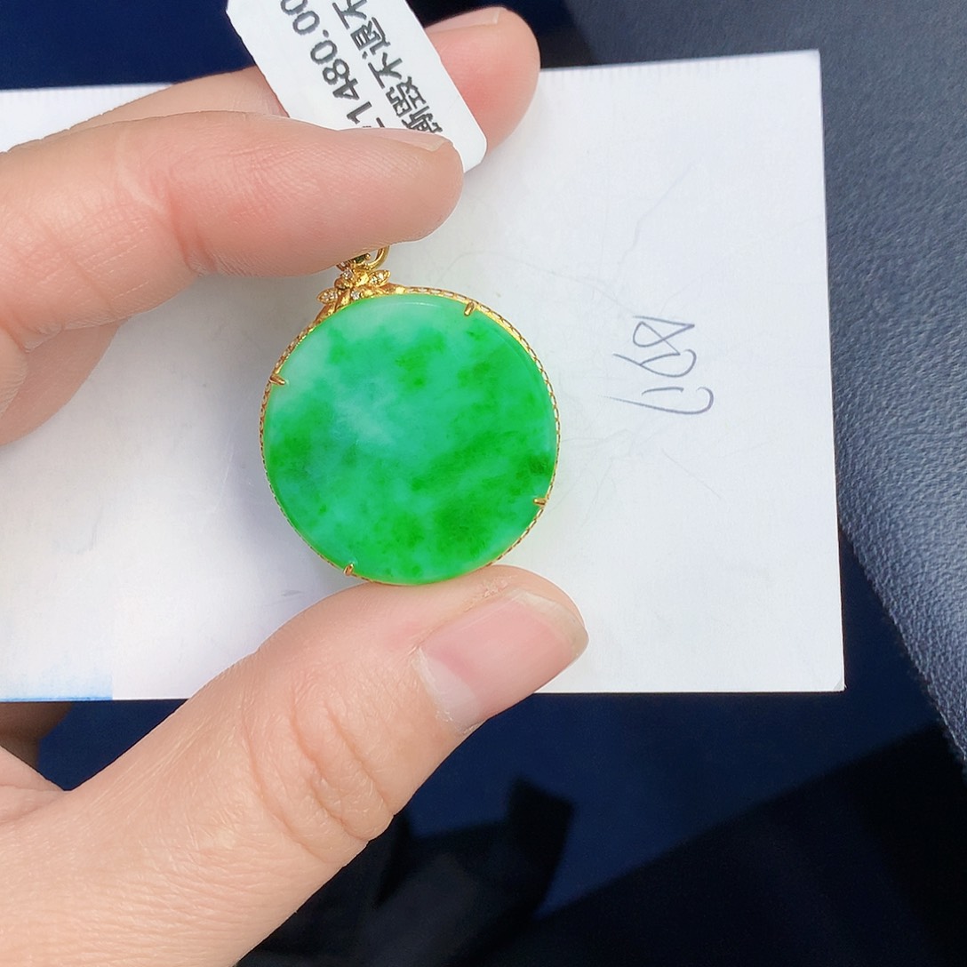 【闪购商品】翡翠颈饰18K金镶嵌000000000