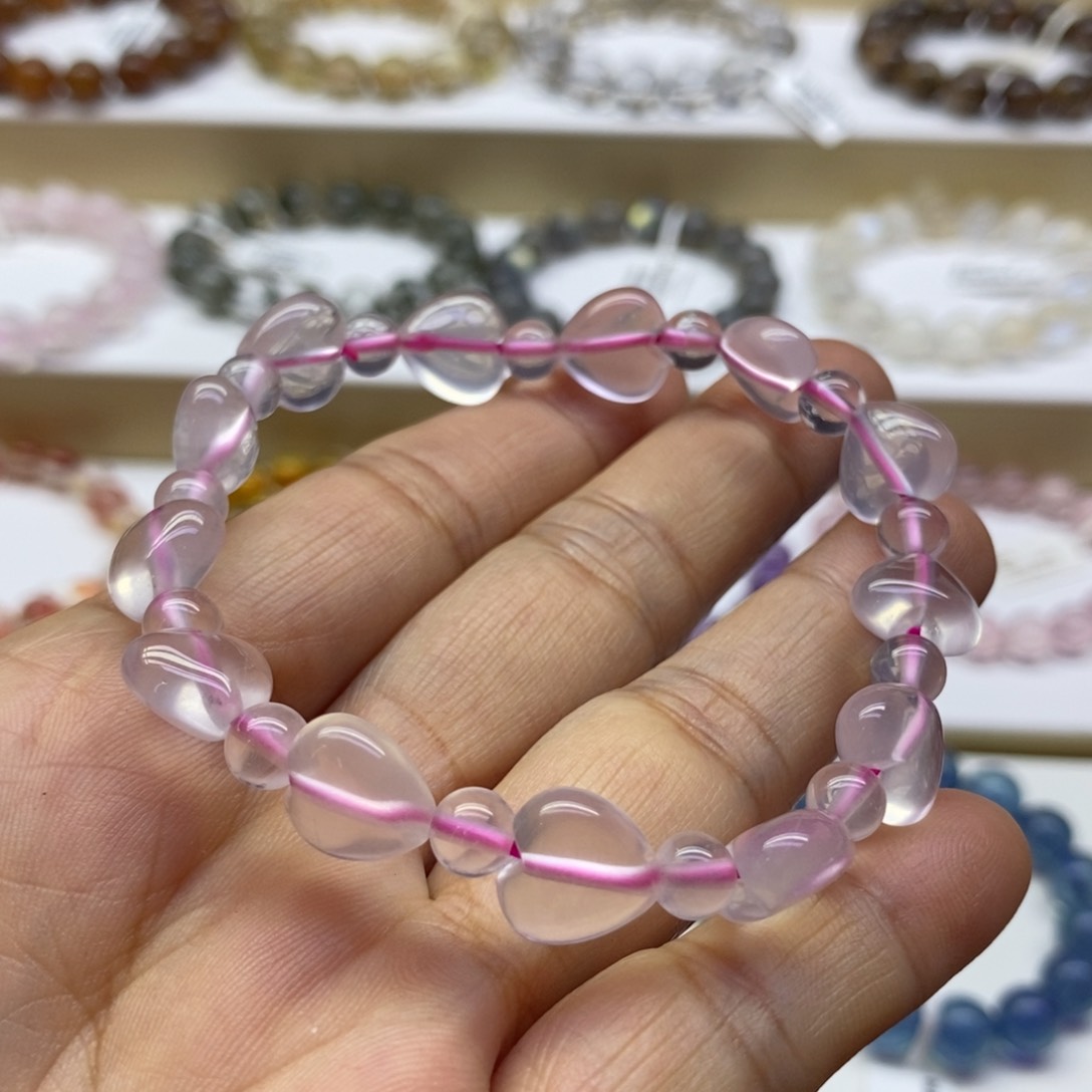 水晶手链未镶嵌莫粉爱心