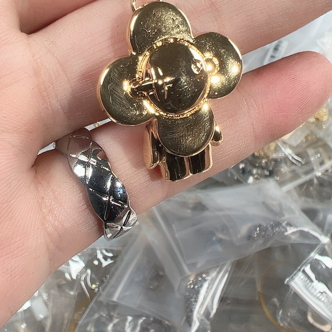 珐琅铁合金1111111