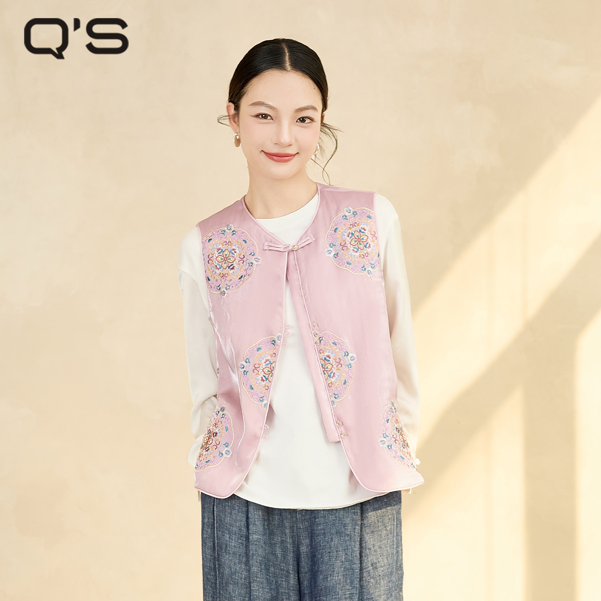 秸熙秋季新款气质轻国风绣花马夹重工团绣幻彩棉服外套5AA214