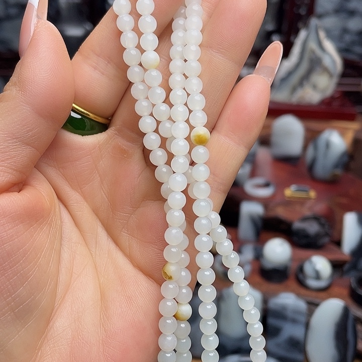 和田玉未镶嵌手链