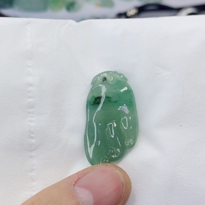 翡翠吊坠(不含链)未镶嵌