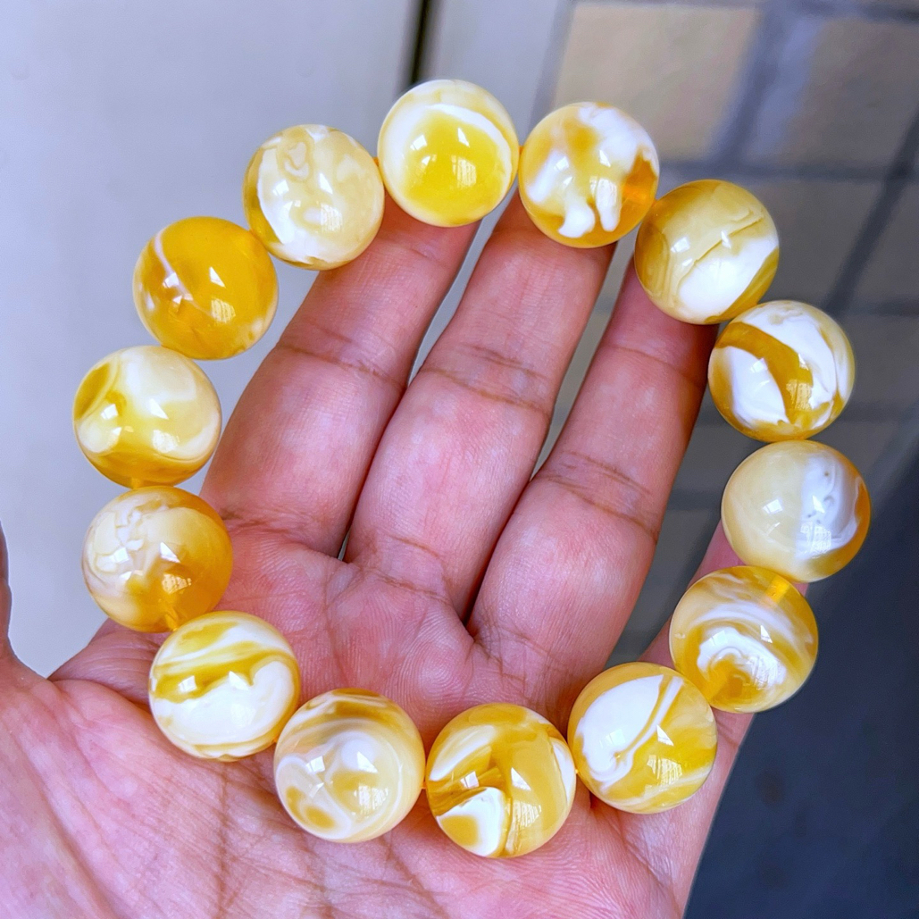 16+俄料金妖瓷白溶洞圆珠手串