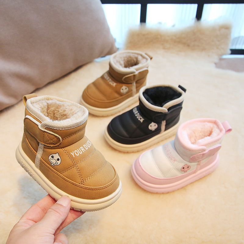 新款儿童雪地靴婴儿男女童冬季加厚加绒保暖棉鞋防滑男宝雪地靴