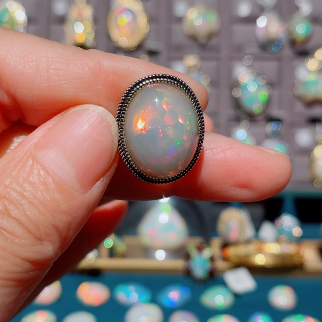 欧泊欧泊戒指银S925镶嵌