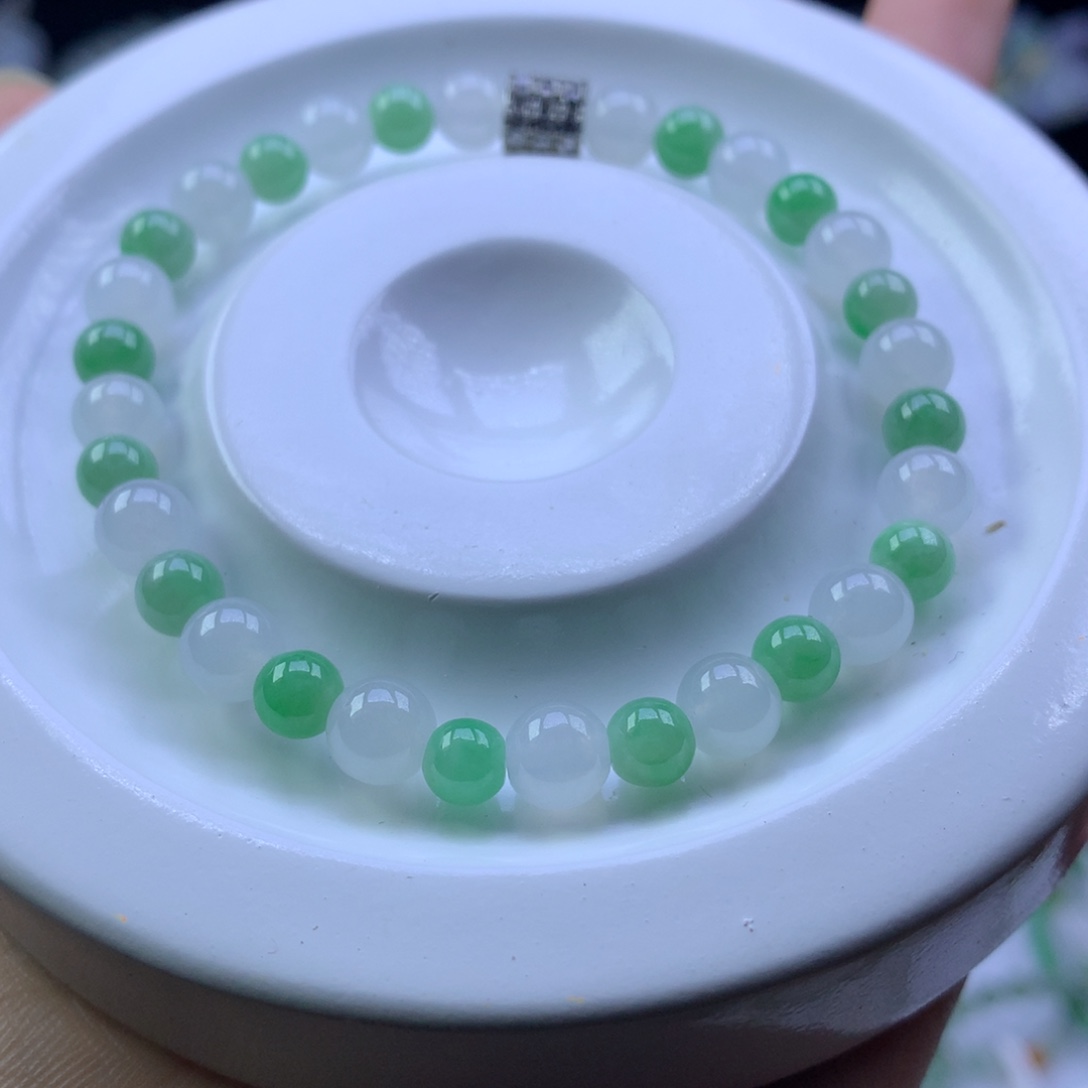 未镶嵌手串翡翠卡6