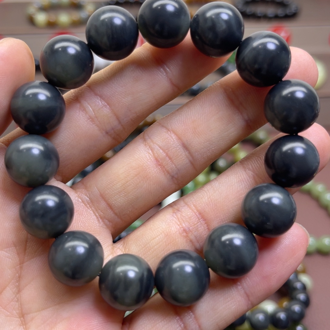 未镶嵌手链和田玉