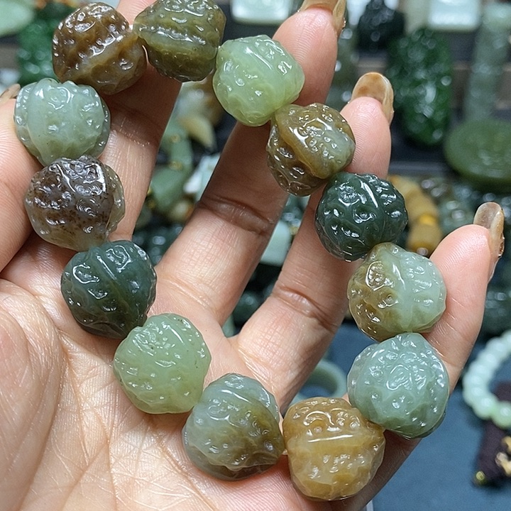 和田玉手串未镶嵌
