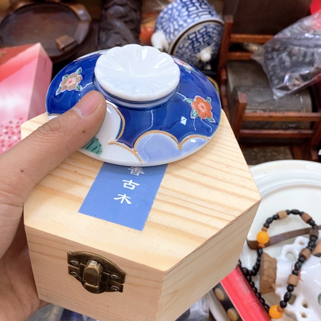 瓷片哈哈哈哈哈哈哈